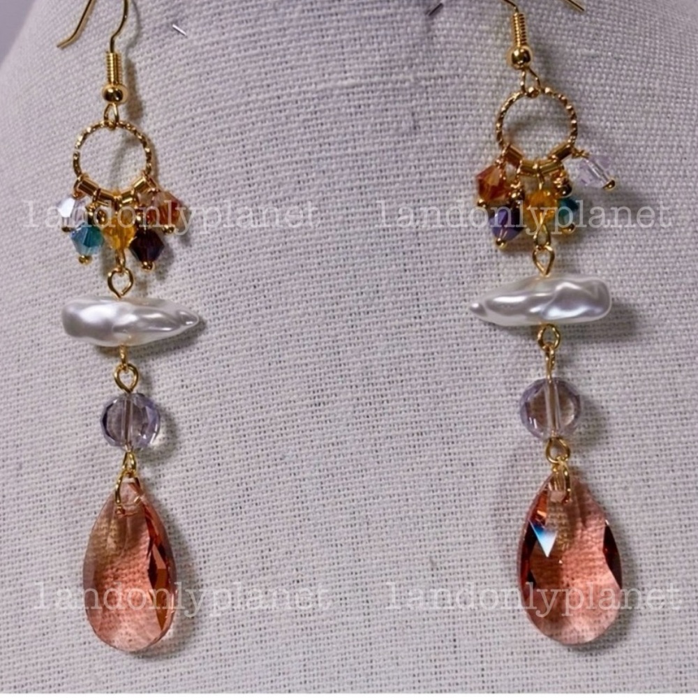 Set of Multicolor Pearl Gold Drop Statement Earring & Bracelet Elegant & Unique - Picture 5 of 10